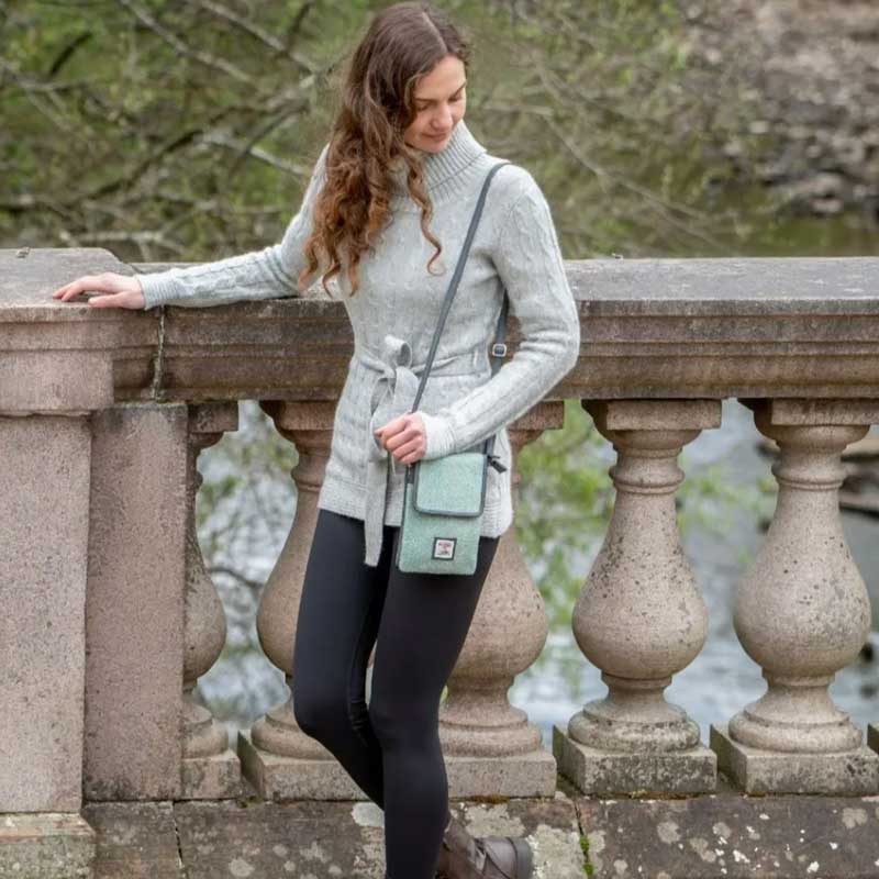 Harris Tweed Mini Crossbody Bag in Turquoise Herringbone - Afbeelding 5