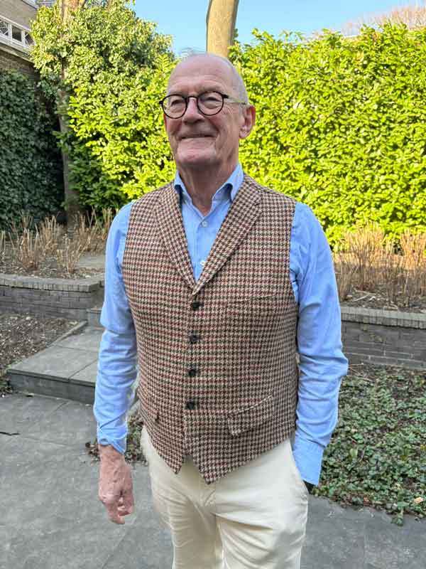 Harris_Tweed_Vestje_Wales_Met_Revers_In_Country_Houndstooth Harris_Tweed_Vestje_Wales_Met_Revers_In_Country_Houndstooth